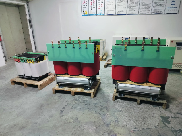 岗巴KS11-1000KVA矿用变压器
